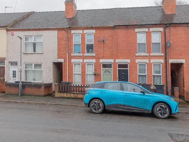 House for sale in Camp Hill, Warwickshire