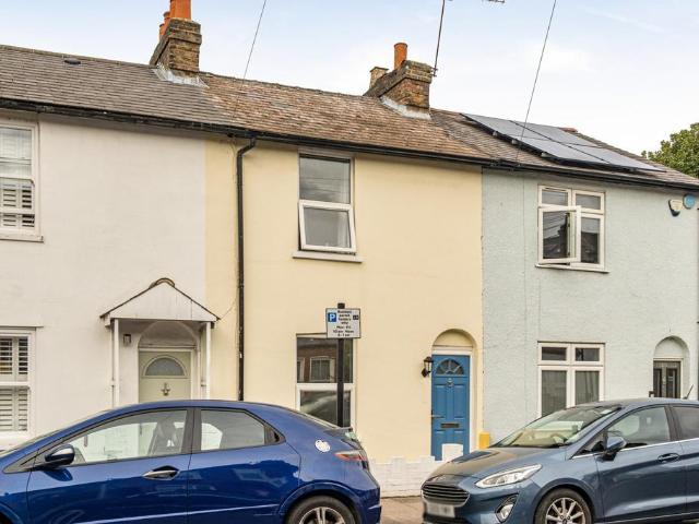 House for sale in London Borough of Hounslow, Spring Grove