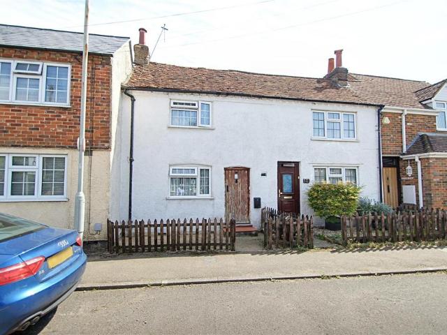 House for sale in Batchworth, Hertfordshire