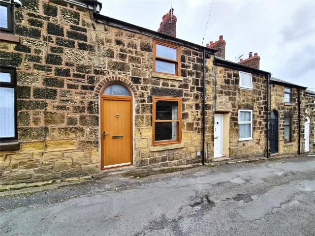 House for sale in Coedpoeth, Wales