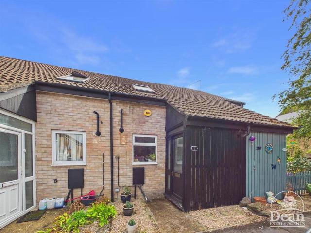 House for sale in Bromsberrow Heath, Gloucestershire