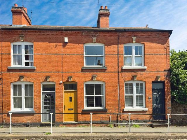 House for sale in Elmfield, Leicestershire