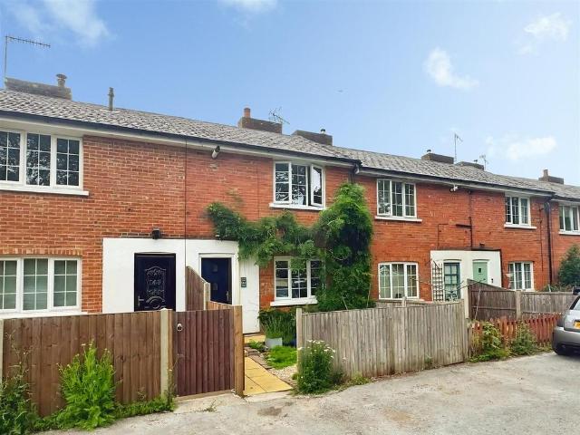 House for sale in Aldershot, Hampshire