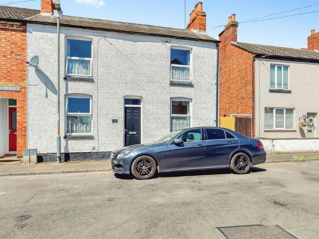House for sale in Burton Latimer