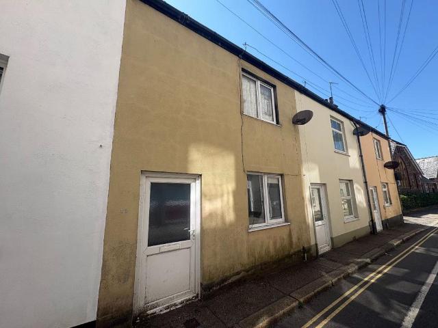 House for sale in Weir Quay, Devon