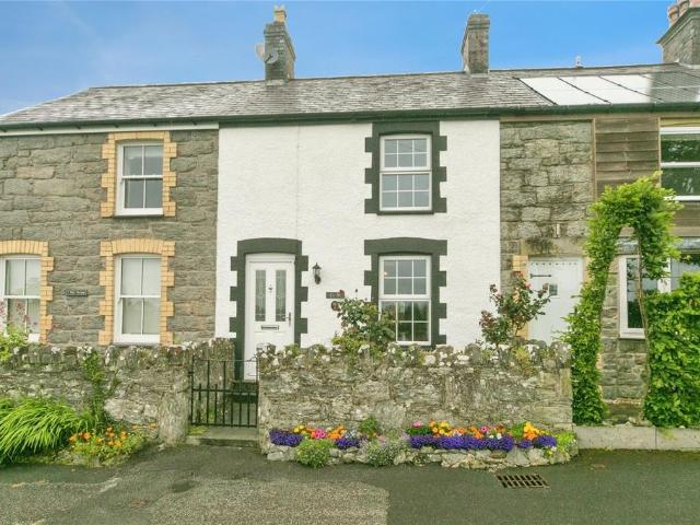 House for sale in Menai Bridge, Wales