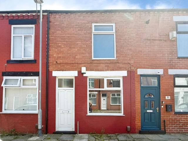 House for sale in Swinton Park, Salford