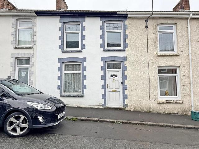 House for sale in Pontyclun, Wales