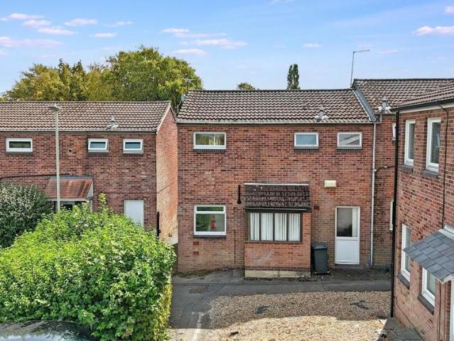 House for sale in Old Wharf, City Of Leicester