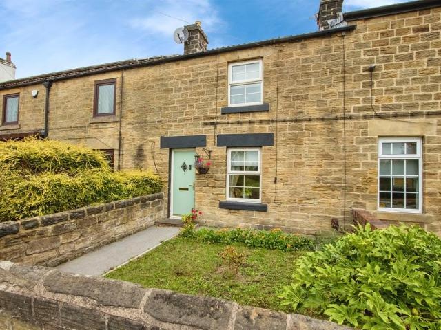 House for sale in Barugh Green, South Yorkshire