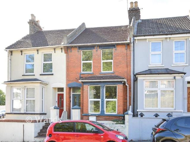 House for sale in Strood