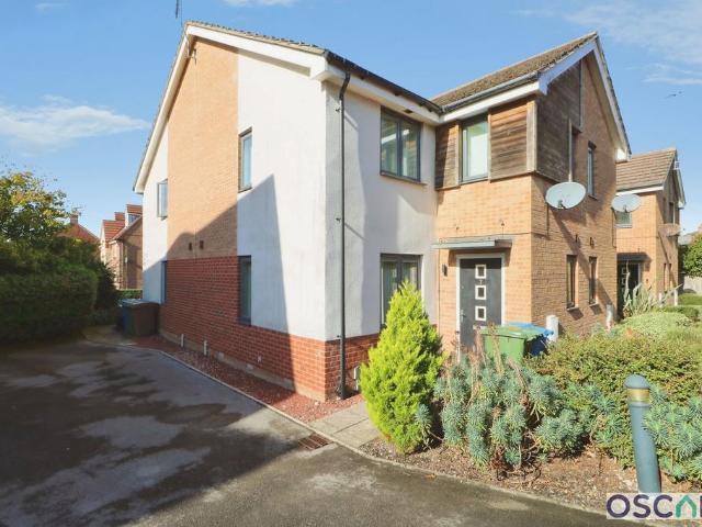House for sale in Elloughton-cum-Brough, Brough