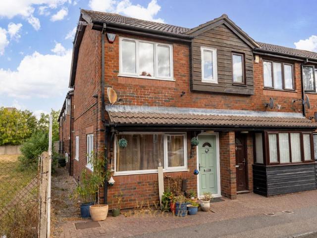 House for sale in Glynde, West Sussex