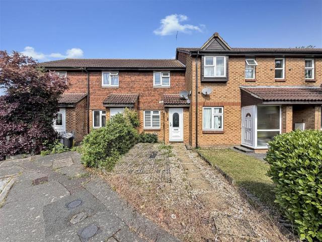 House for sale in Hayes, Greater London