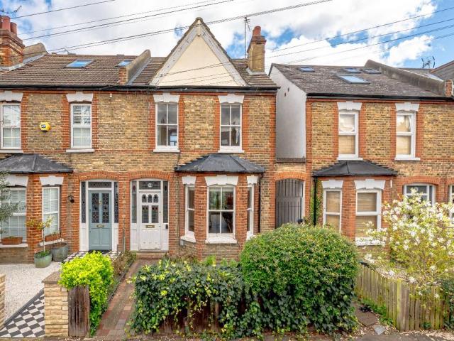House for sale in Strawberry Hill, Greater London