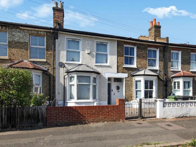 House for sale in London Borough of Lewisham, Greater London
