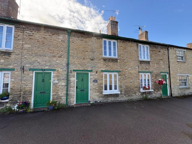 House for sale in Black Bourton, Oxfordshire