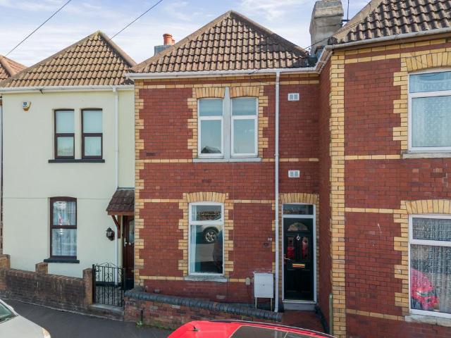 House for sale in Feckenham, City Of Bristol