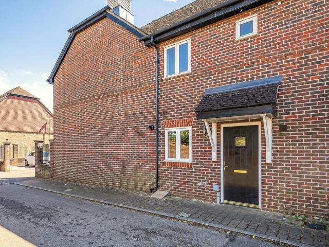 House for sale in Horsham, West Sussex