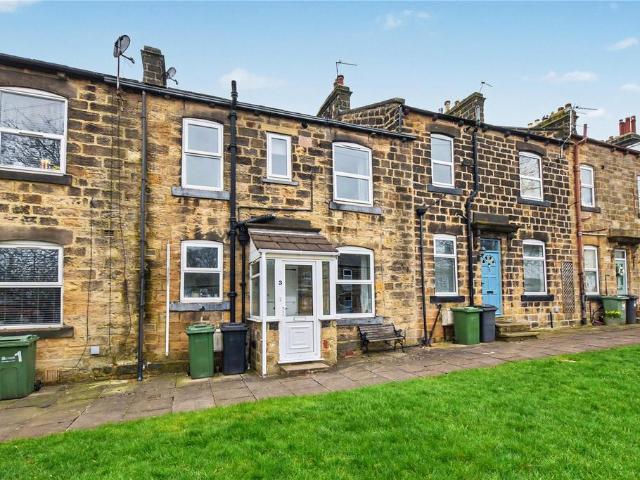 House for sale in Rufford Park, Yeadon