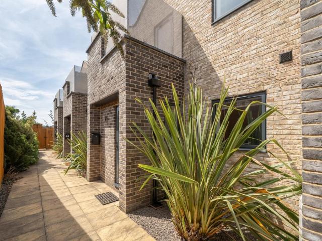 House for sale in Wymans Brook, Cheltenham