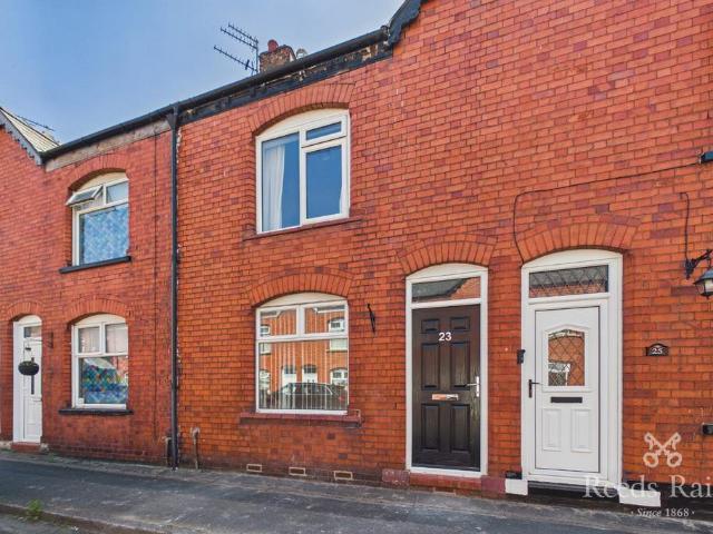 House for sale in Castle, Leftwich