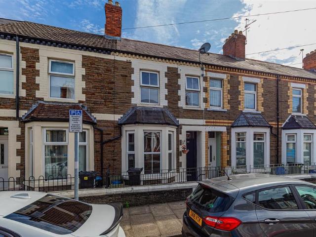 House for sale in Plasnewydd, Falcon Lodge