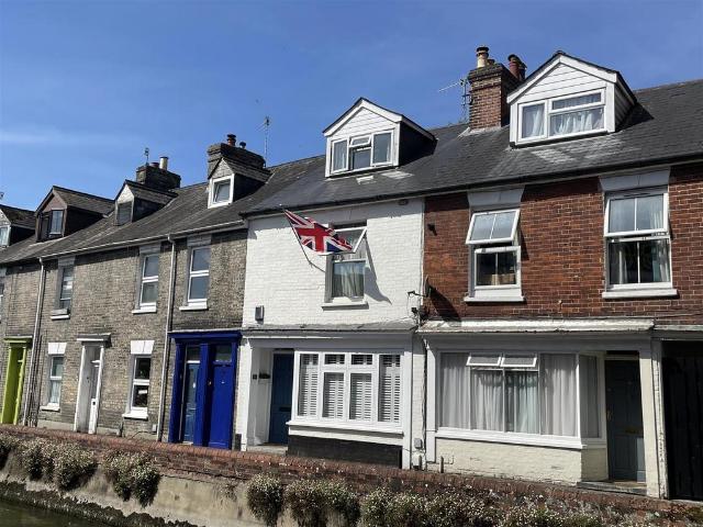 House for sale in Salisbury, Wiltshire