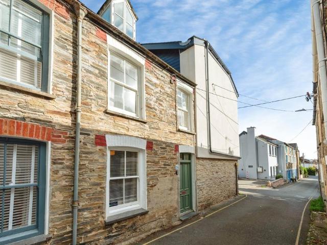 House for sale in Padstow, Cornwall