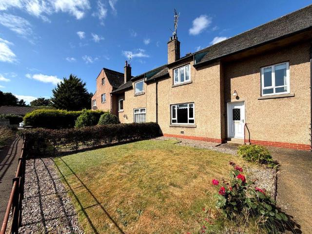 House for sale in Mill o' Mains, Scotland