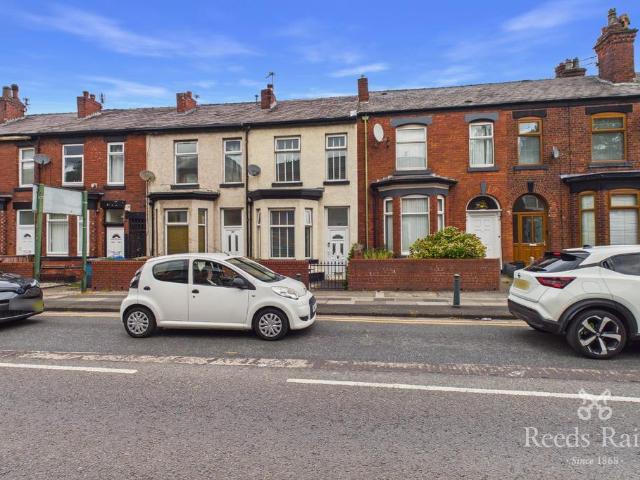 House for sale in Godley, Greenheys