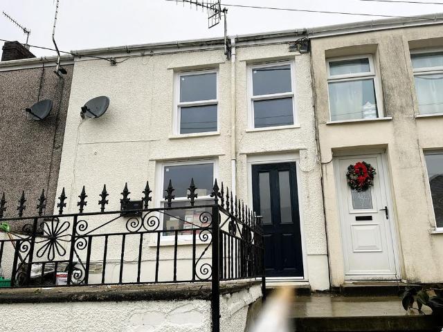 House for sale in Ystalyfera