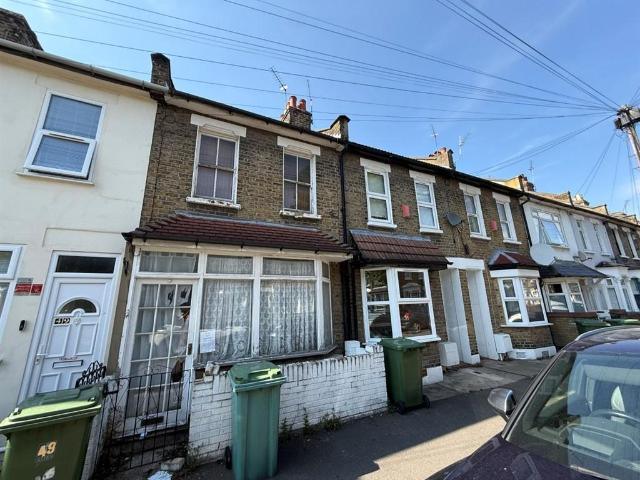 House for sale in Stratford Marsh, Greater London