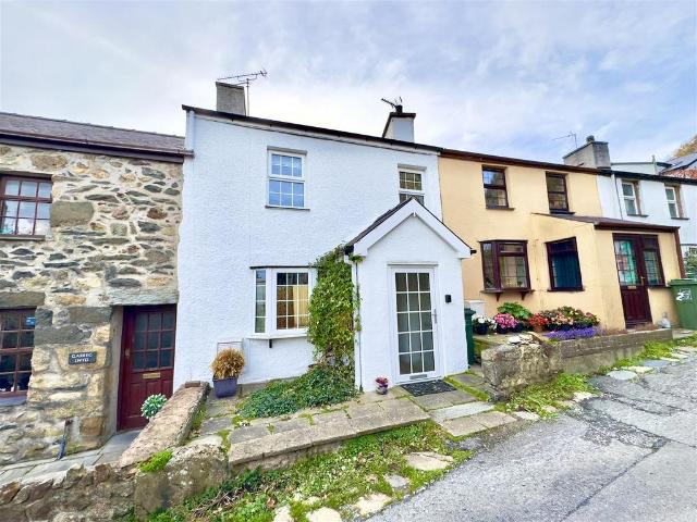 House for sale in Pwllheli
