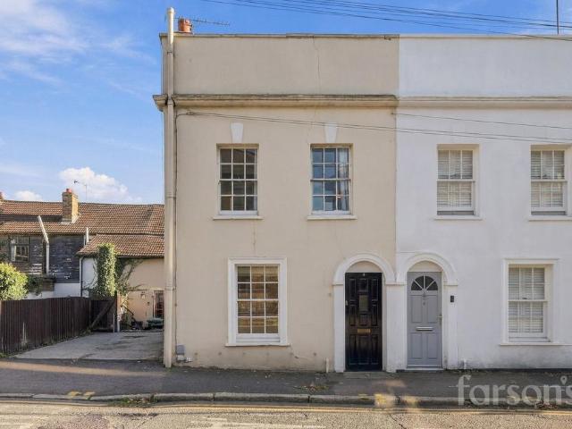 House for sale in Warley, Brentwood