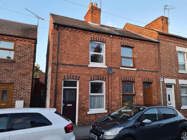 House for sale in Barton In Fabis, East Midlands