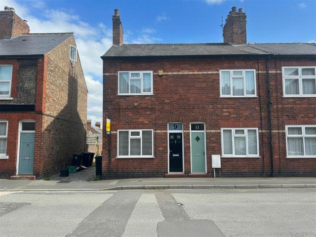 House for sale in Holgate, High Field