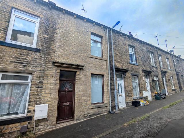 House for sale in Sowerby Bridge, Friendly