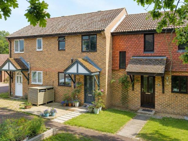 House for sale in Fleet, Hart