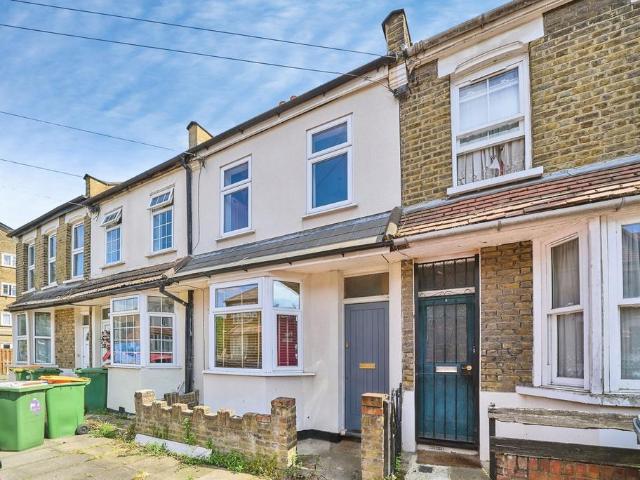 House for sale in Canning Town, Greater London