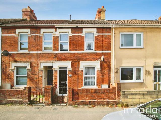 House for sale in Churchward, Rodbourne