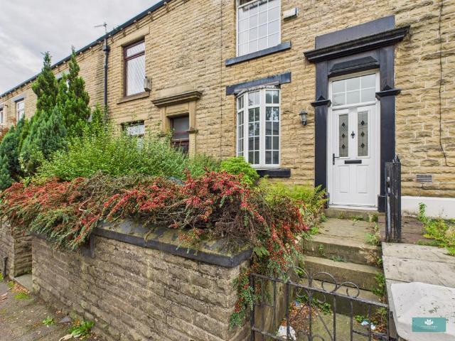 House for sale in Shaw and Crompton, Pendock