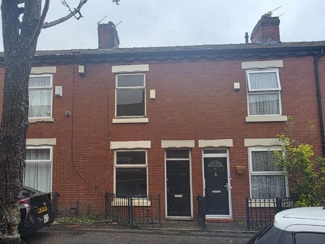 House for sale in Georgia, Greater Manchester