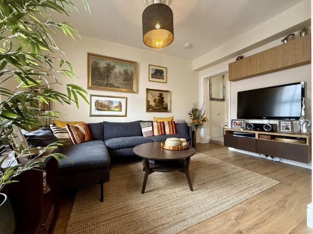 House for sale in Barton, Gloucester