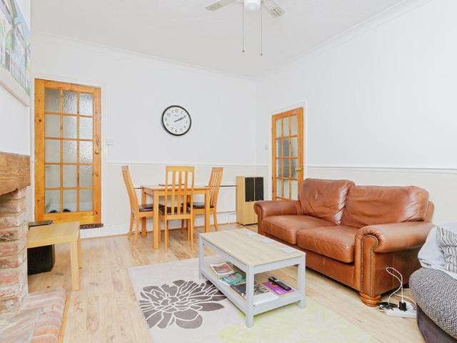 House for sale in Dane Hills, Leicester