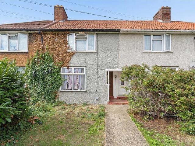 House for sale in London Borough of Barking and Dagenham, Greater London