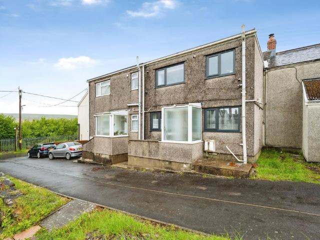 House for sale in Seven Sisters
