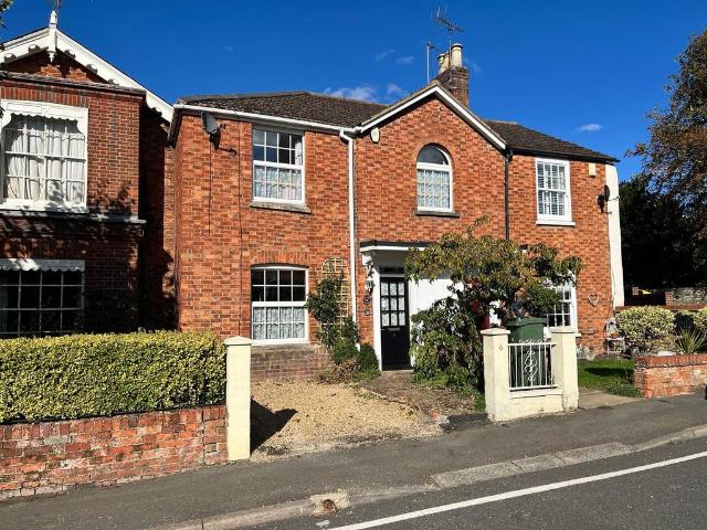 House for sale in Milton Keynes