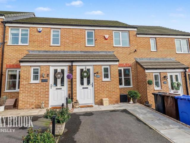 House for sale in Wombwell, South Yorkshire
