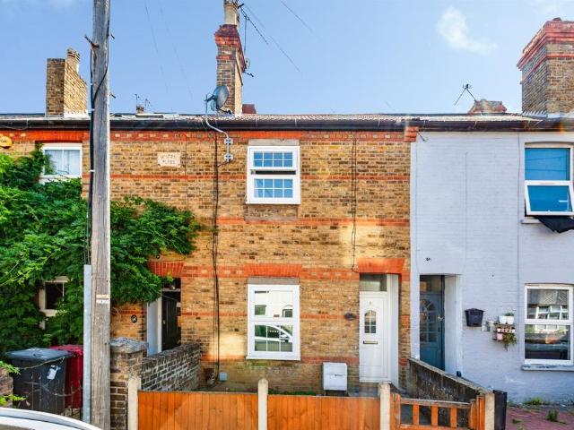 House for sale in Slough